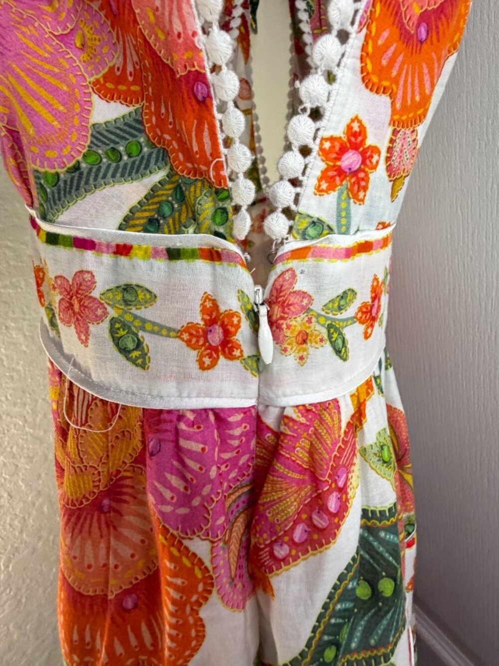 FARM Rio Macaw Bloom Off-White Mibni Dress- XS- MSRP $215 - Picture 10 of 16